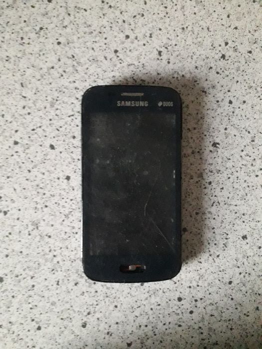 Продам телефоны на запчасти