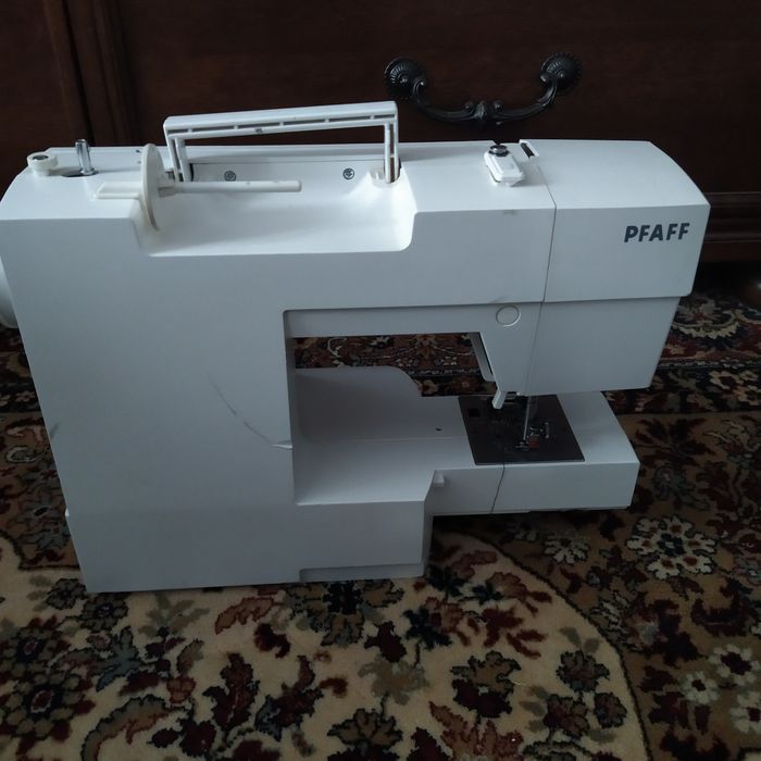 Mașina de cusut Pfaff Hobby 1122 Drumul Carului • OLX.ro