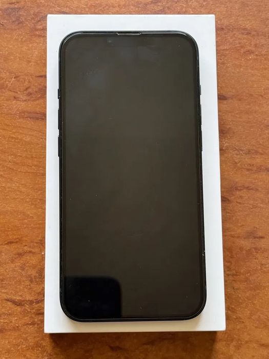 iPhone 13 Айфон 13