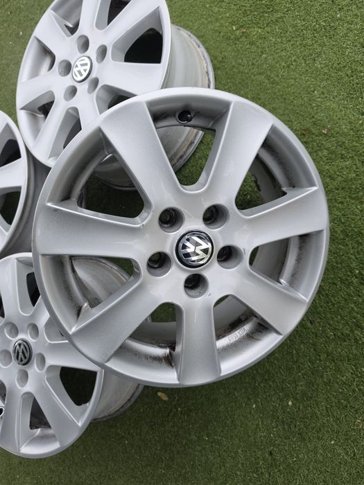 16 5x112 Vw Golf Touran Caddy Skoda лети джанти 5х112