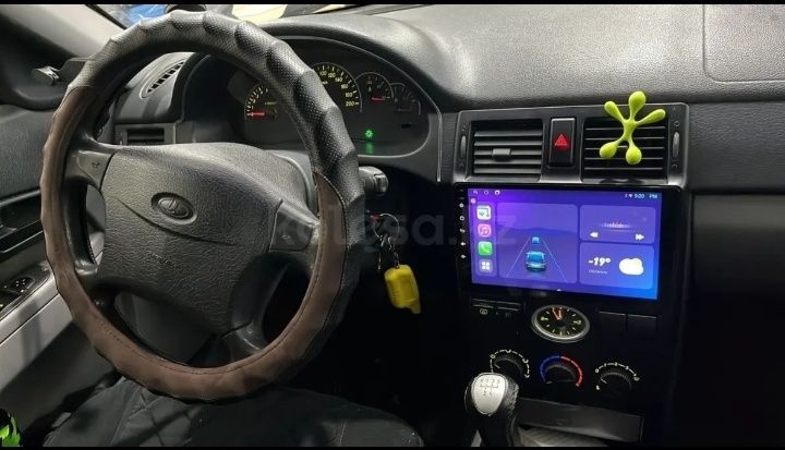 Продам приора 2011 год