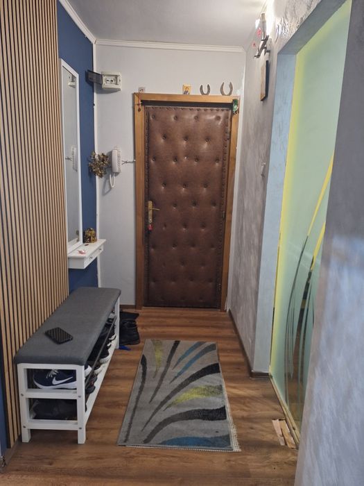 Vând Apartament 3 camere