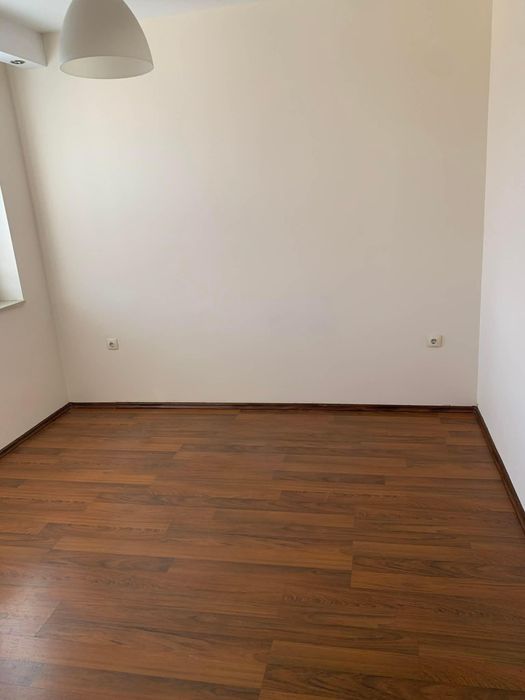 Дава се под наем Двустаен апартамент в София, Оборище - 60 кв.м за 547.23 € - Снимка #2