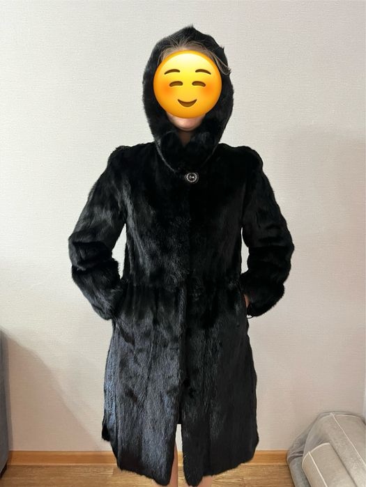 Продам шубу норковую