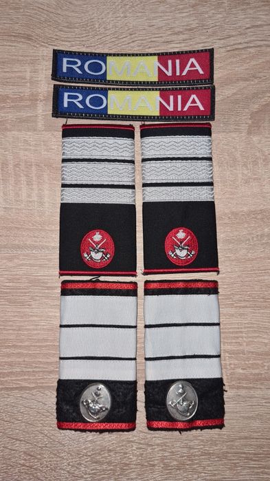 Tinute pompieri noi si folosite