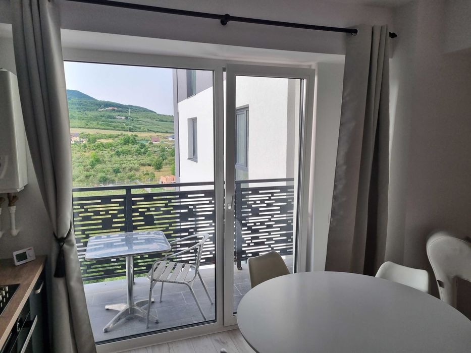 De închiriat începând cu 1 august 2026 – Apartament modern, complet mobilat, în Panoramic Residence