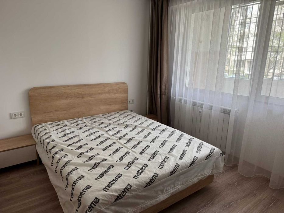 Тристаен апартамент под наем в жк. Люлин-център