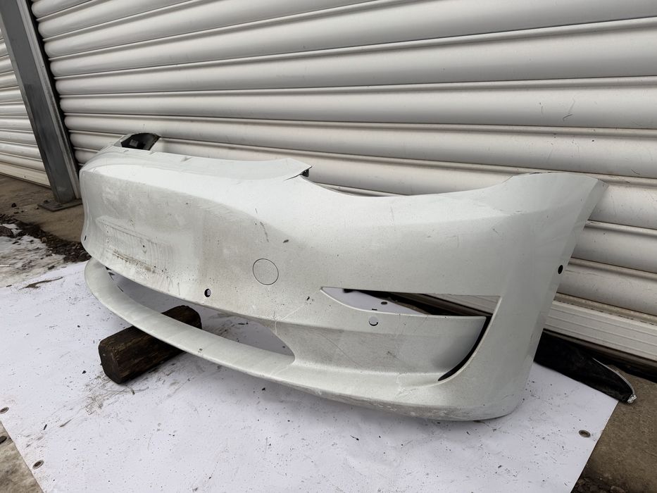 Предна броня за Tesla Model 3 (2017-2021)