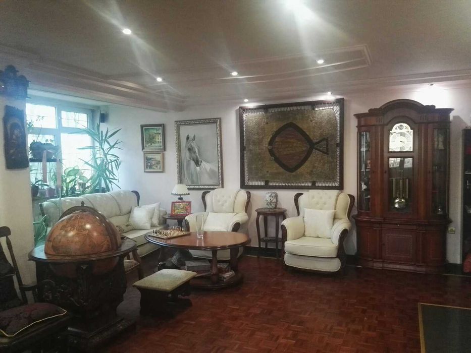 Продава се Многостаен апартамент в София, Лозенец - 168 кв.м за 3006 €/кв.м - Снимка #1