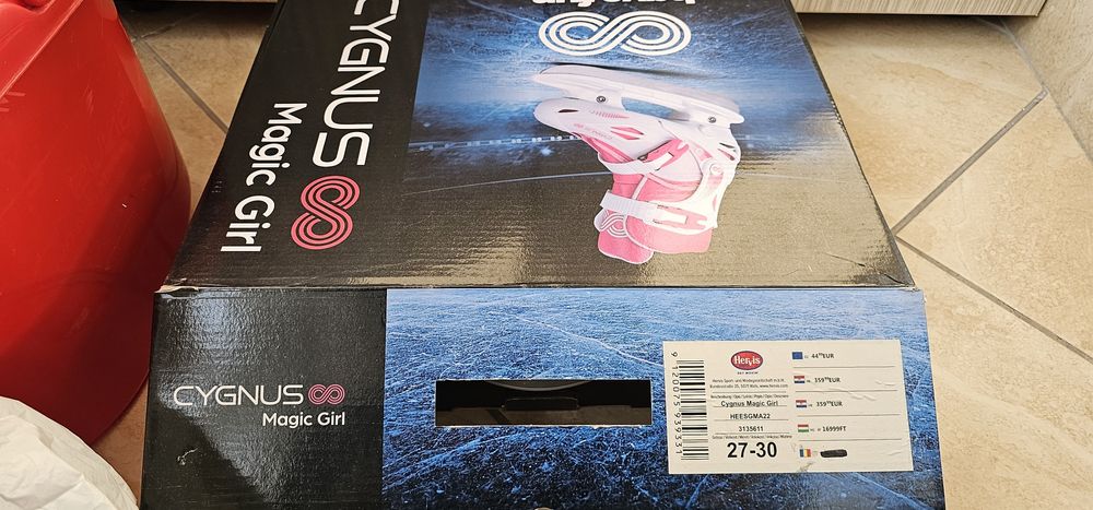 Patine fete cygnus  27-30