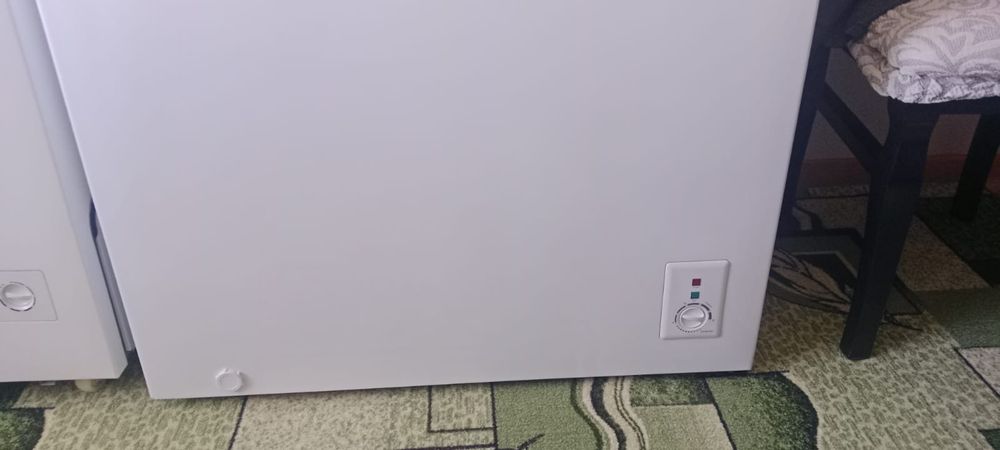 Продам морозильник 200л