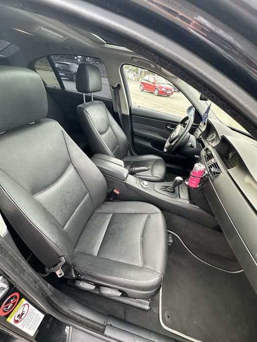 Bmw e90 320i 2006