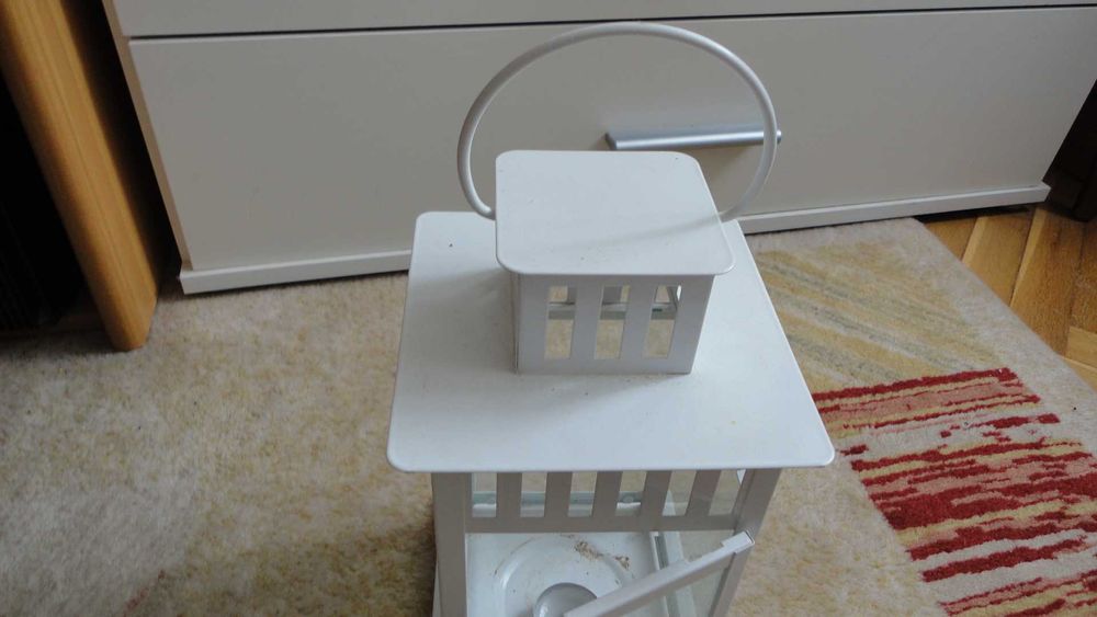 Декоративен метален фенер с врата