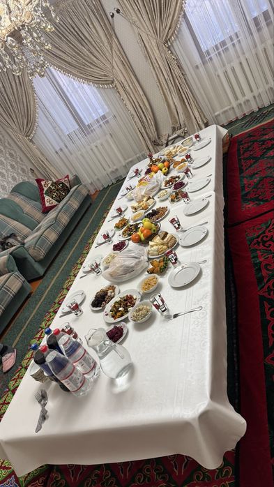 стол (со сьемными ножками)