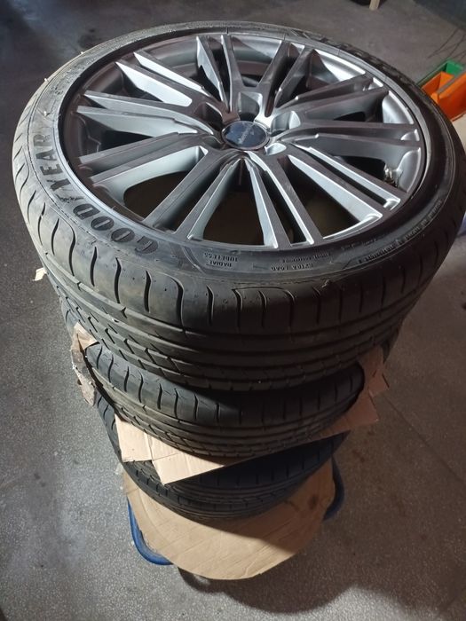 Roți de Audi Skodă VW, etc.A4,A5,A6 18" 235/40- 18  cu 8mm profil.