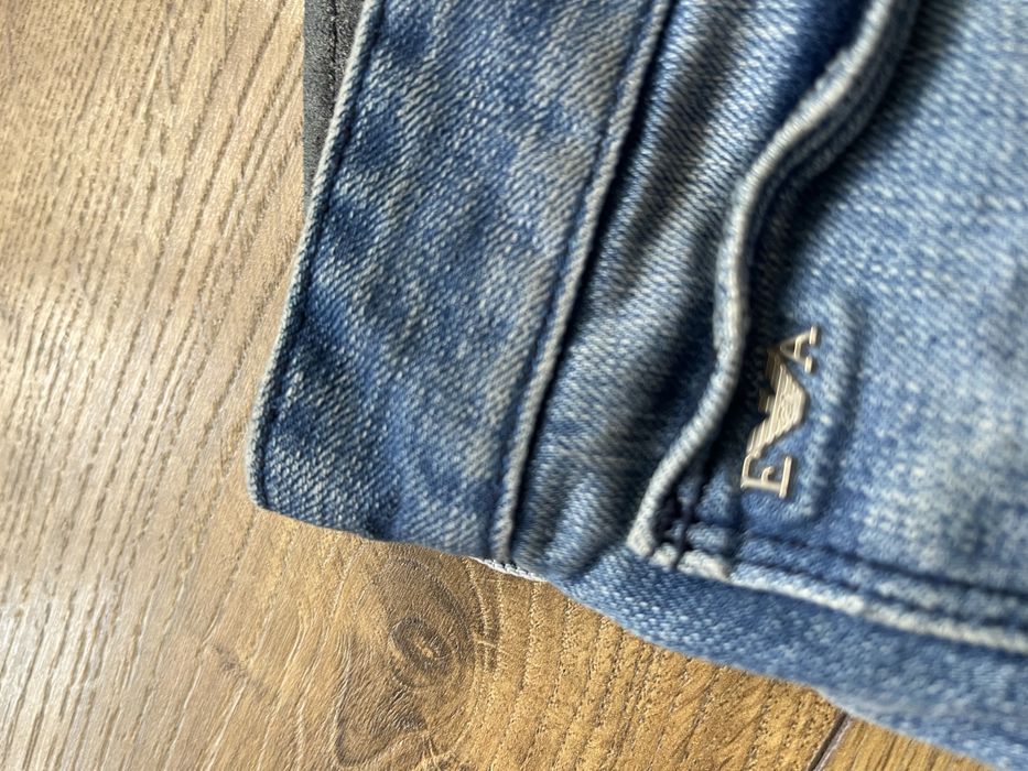 Emporio Armani : размер 38 / Оригинал