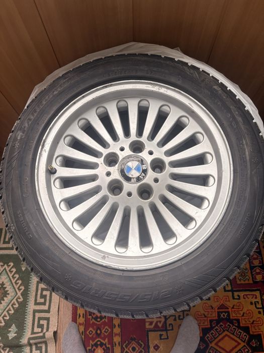Продам колеса 215/55/r16