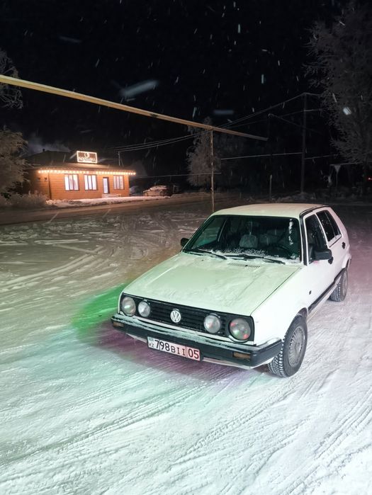 Продам Golf 2 1.8