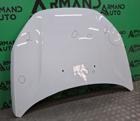 Капот Lada Vesta 2015-нв 1