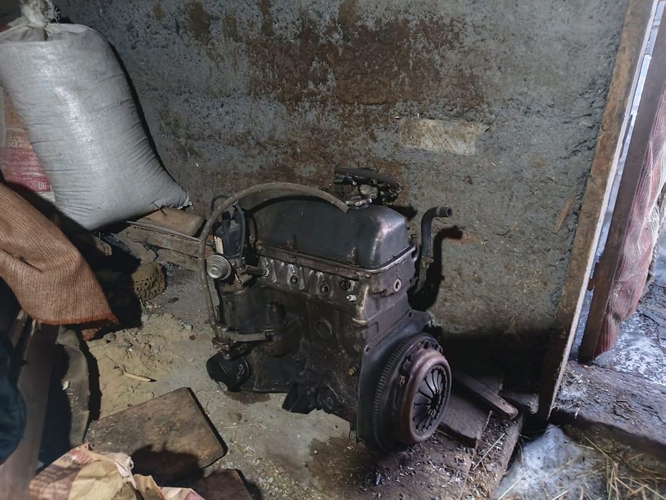 Продам двиготель