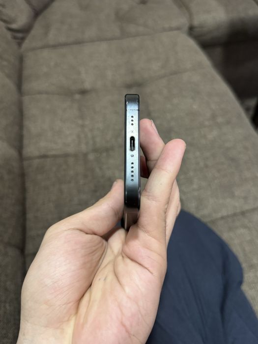 iphone 15 pro black