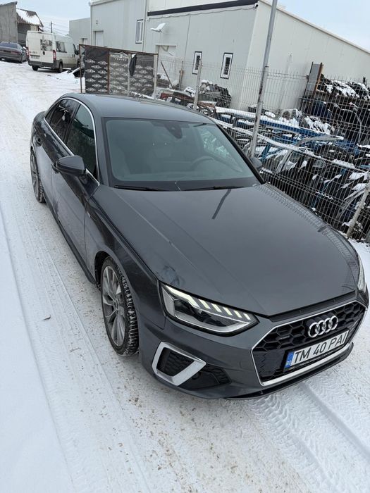 Audi A4 B9 QUATTRO FACELIFT S LINE 2.0 diesel usor avariat / avariate