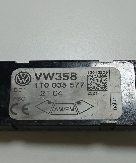 Amplificator  Antena 1T0035577 Volkswagen VW Touran prima generatie