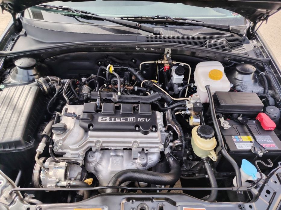 Jentra sotiladi zo’r mashina