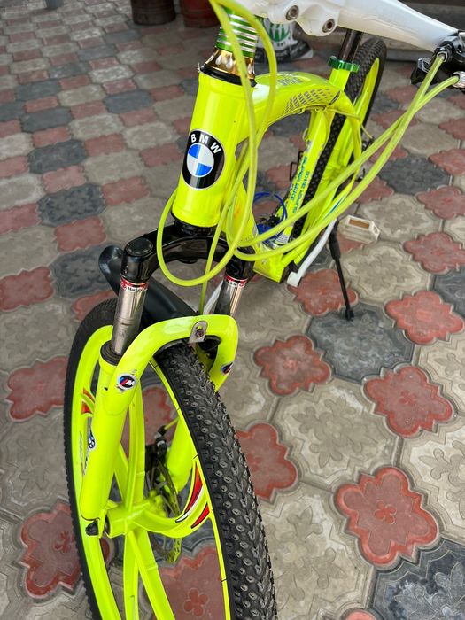 Велосипед BMW В отличном состоя торг будет