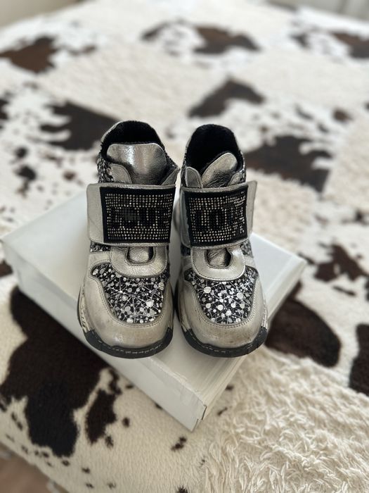 Ботинки осенние на девочку