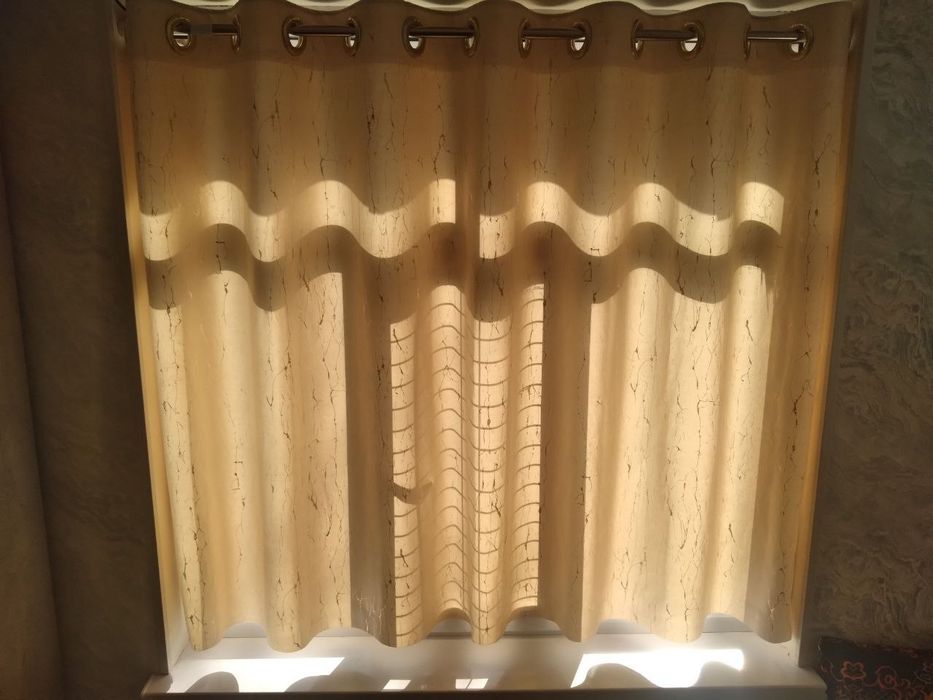 Parda tikish xizmatimizni taklif qilamiz