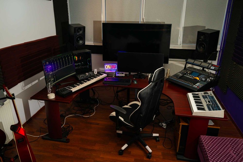 Studio înregistrări muzica (piese,cover,voiceover,etc)