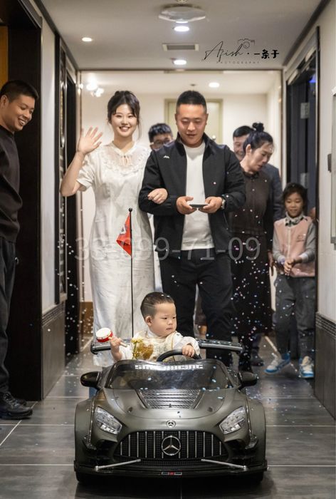 Детский Электромобиль Mercedes-Benz GTR 24V, дрифткар, LED, Bluetooth