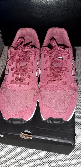 Маратонки New Balance номер 36.