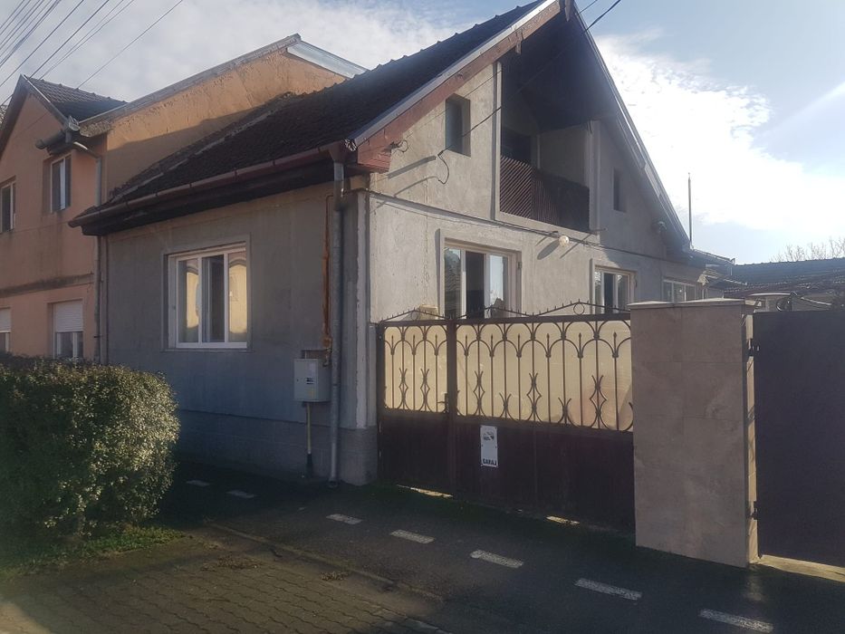 Vand casa individuală în Mehala