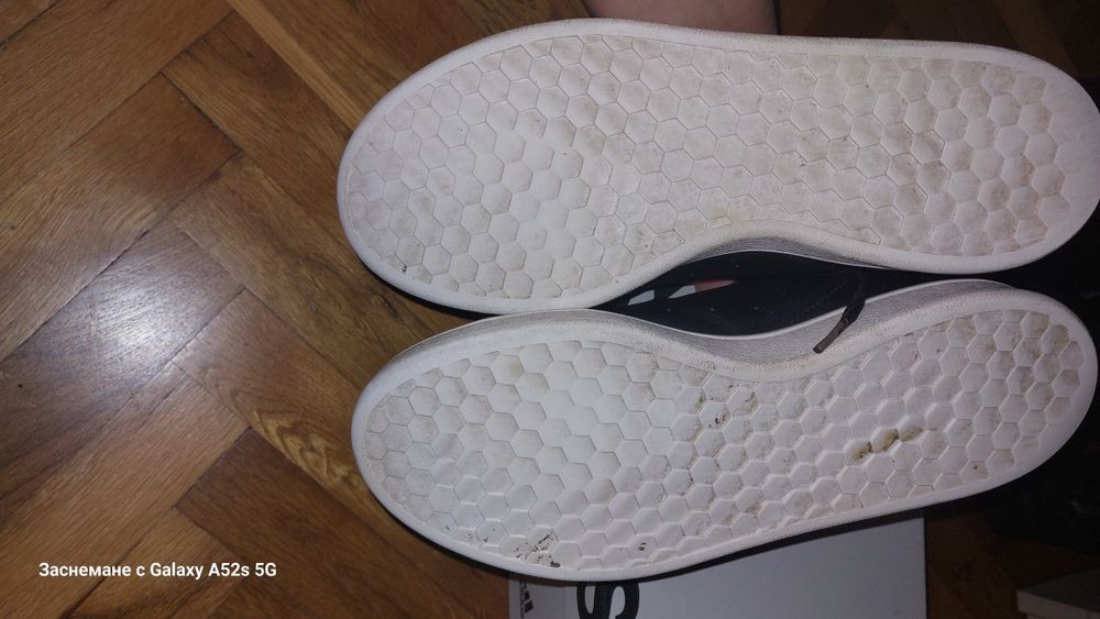 Спортни обувки Adidas Court