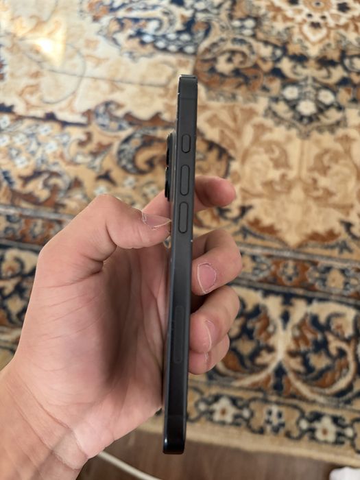 Iphone 16 в хорошем состоянии