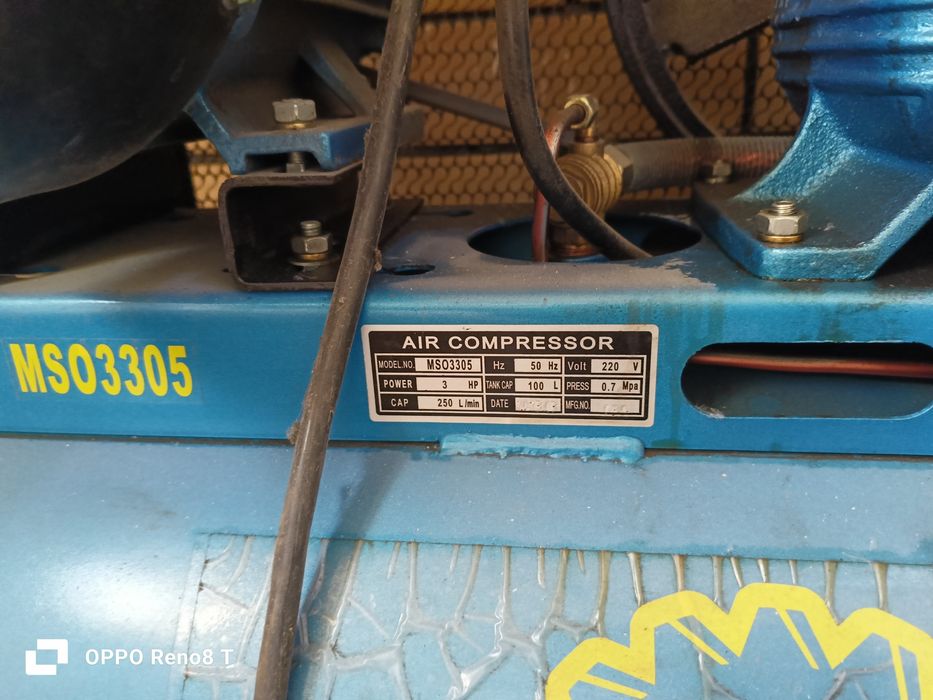 Воздушный компрессор