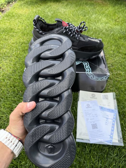 Versace Chain Reaction