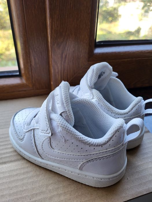 Pantofi sport Nike nr. 21