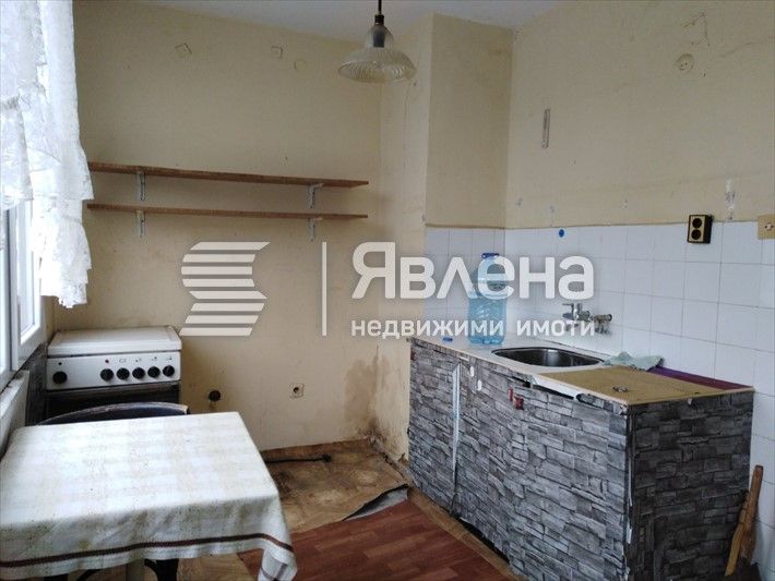 Продава се Двустаен апартамент в Благоевград, Грамада - 65 кв.м за 1154 €/кв.м - Снимка #2