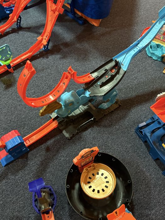 Трэки Hot Wheels б/у