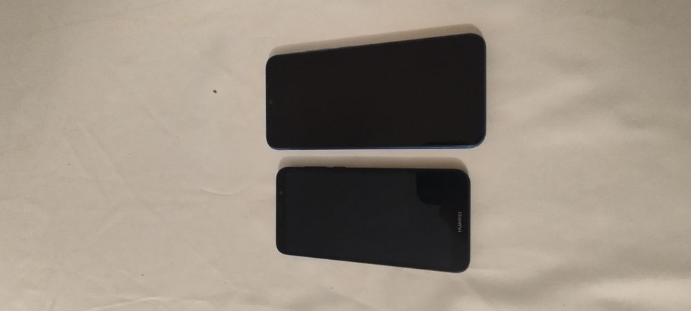 Два телефона сразу продам