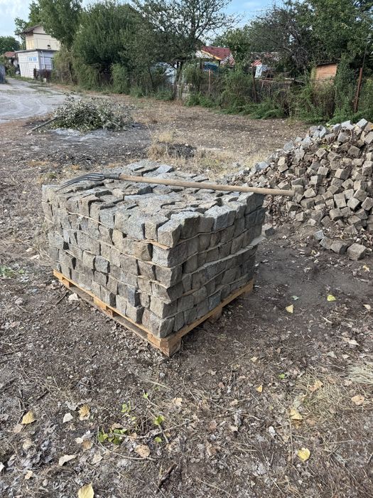 Гранитни  павета