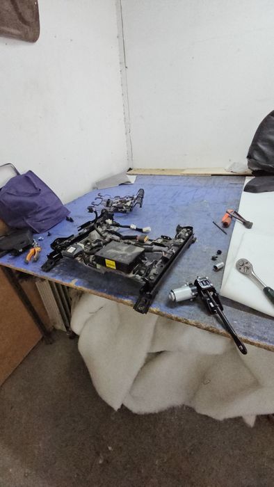 Ремонт сидений автомобилей