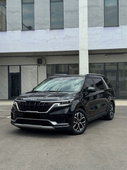 Kia carnival 2023,24