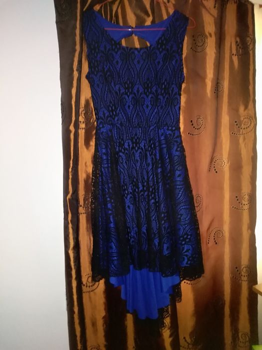 Rochie eleganta cu dantela neagra cu albastru