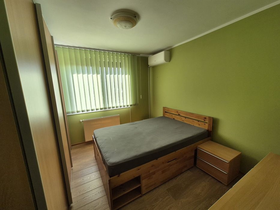 Apartament de închiriat