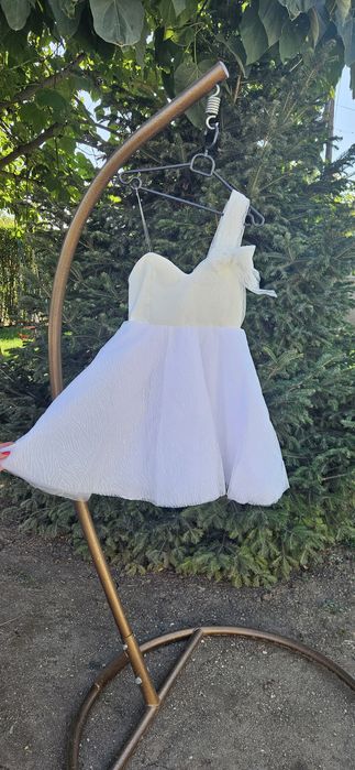 Официална рокля шита по поръчка