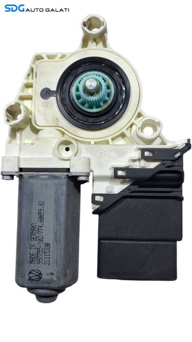 Motoras Actionare Macara Electrica Usa Portiera Dreapta Spate Volkswagen Passat CC 2008 - 2012 Cod 3C9959704 0536006001 [L7228]